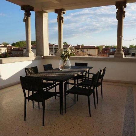 Stylish Penthouse Apartment In Venice Lido, 10 Minutes From Saint Marks Square Lido di Venezia Zewnętrze zdjęcie